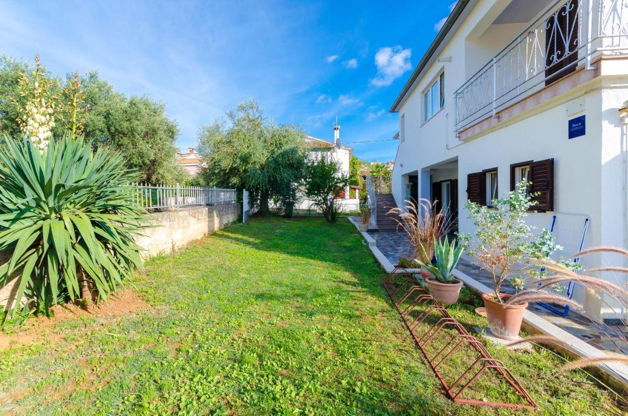Apartment Zdenko Rovinj Exterior photo